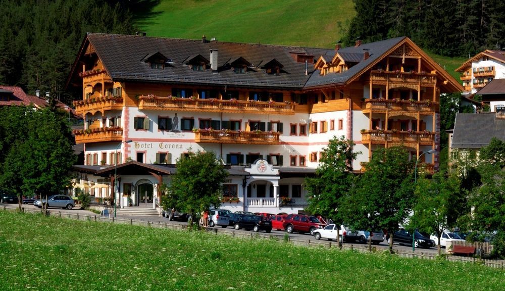 Kristallhotel Corona-krone 4*